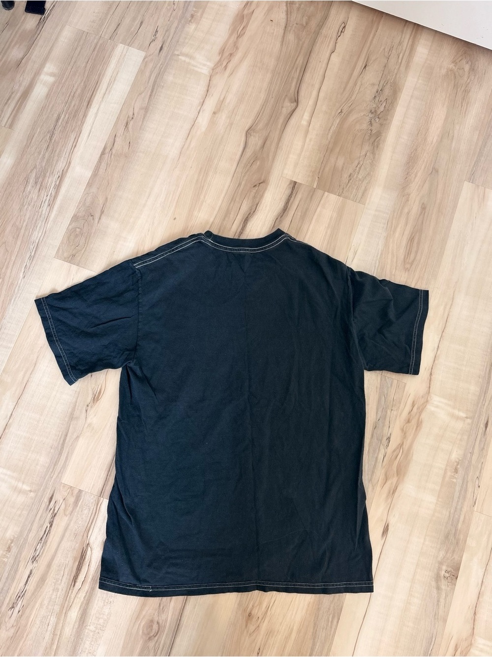Vintage Pink Floyd 1973 Tour Graphic Band T-Shirt | Black Retro Tee - Picture 4 of 4